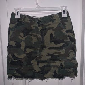 Mini camouflage skirt